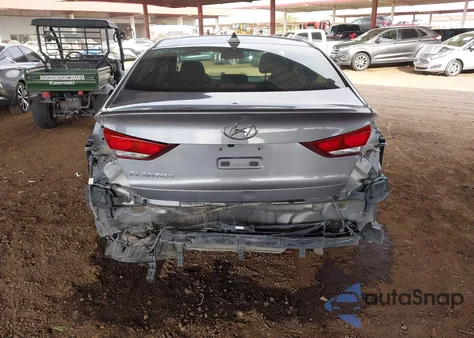 2018 Hyundai Elantra Value Edition z USA, uszkodzony, nr VIN 5NPD84LF9JH334260